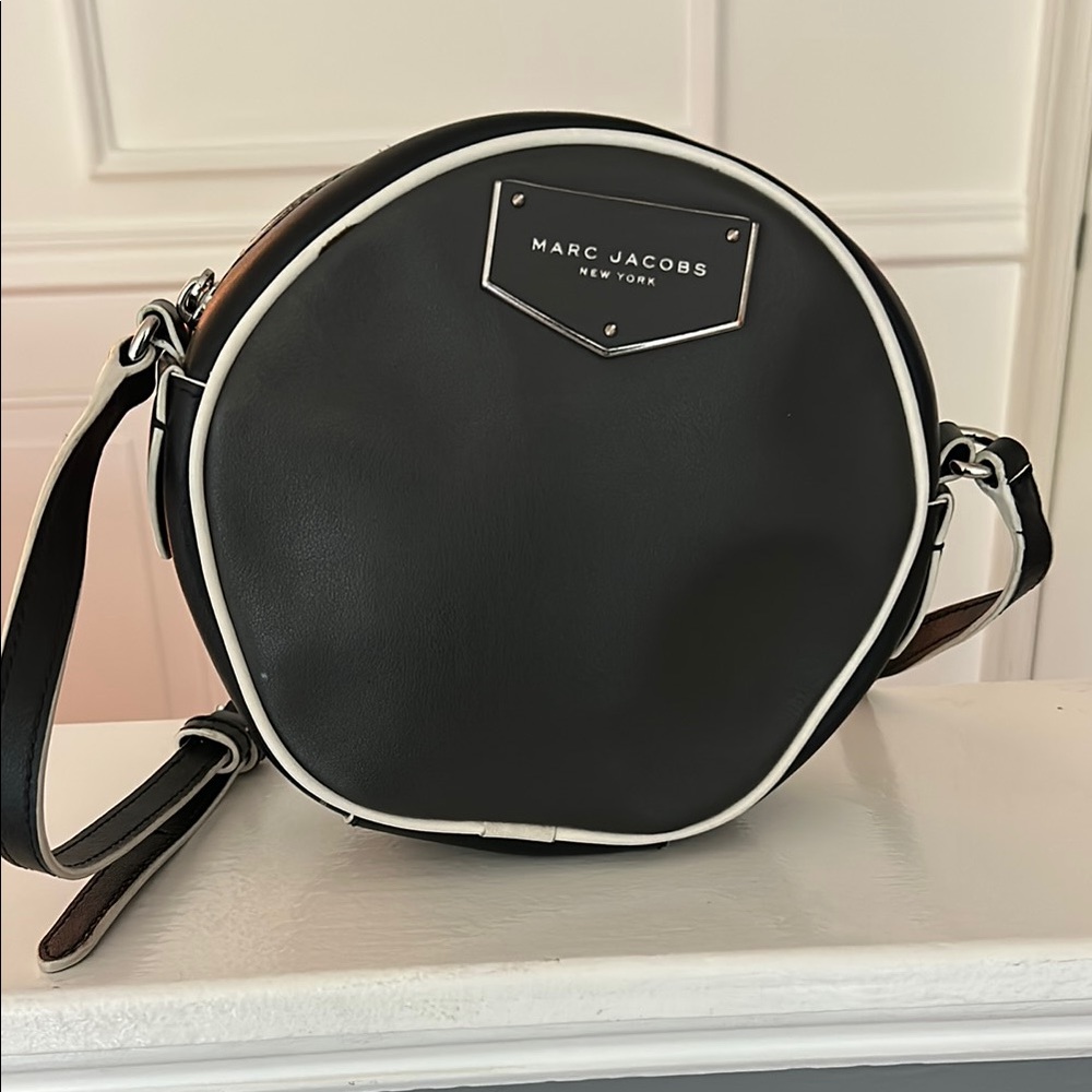 Marc Jacobs Black and White Circular Crossbody